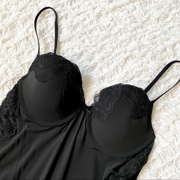 [ Sold ] Victoria’s Secret Black Slip with Cups, 36C - Picture 1 of 8